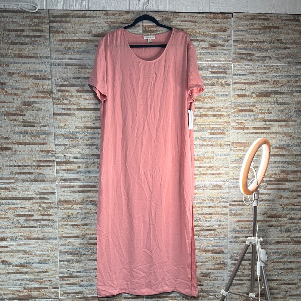 Universal Thread Blush Pink Short Sleeve Dress